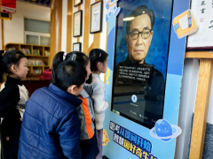 正在激发学生猎奇心、培育科学思维的